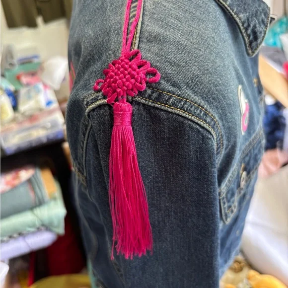 Kpop Demon Hunters Mira Denim Jean Jacket w/ Patches size Small / Medium - Picture 5 of 7